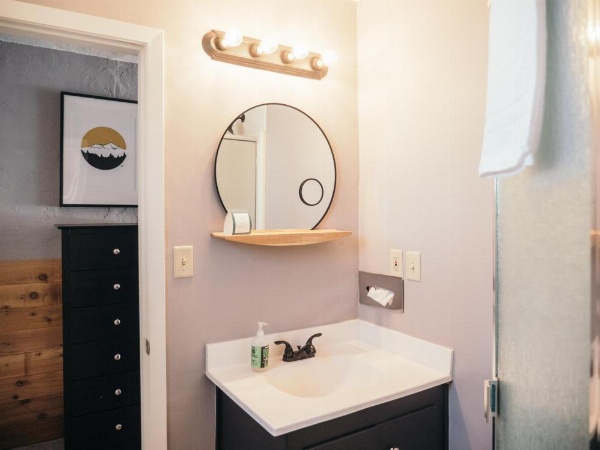 LOGE Mt. Shasta image 15